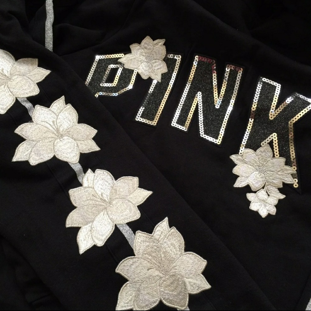 VS Pink Perfect Full zip & Skinny Jogger Set